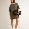Robe-t-shirt grise pour femme avec effet vieilli