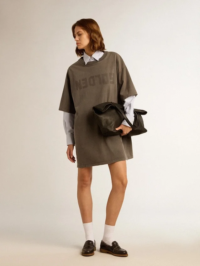 Robe-t-shirt grise pour femme avec effet vieilli