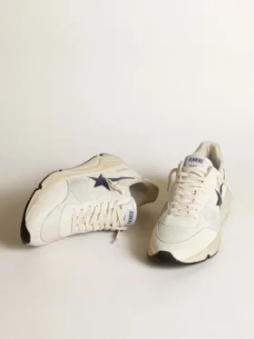 Running Sole en cuir blanc et mesh avec étoile en cuir laminé bleu