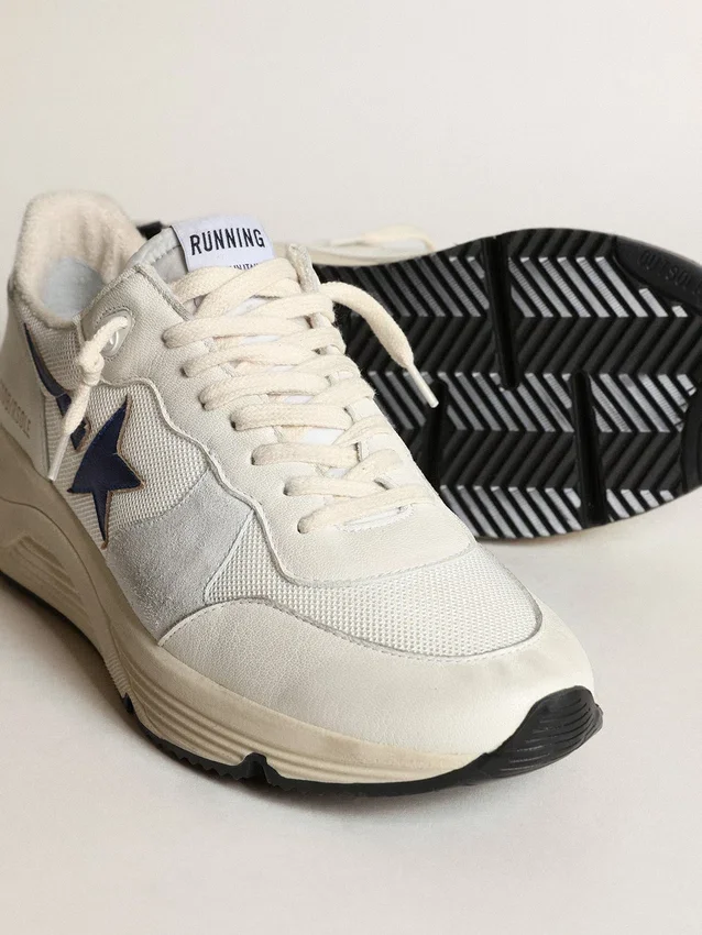Running Sole en cuir blanc et mesh avec étoile en cuir laminé bleu