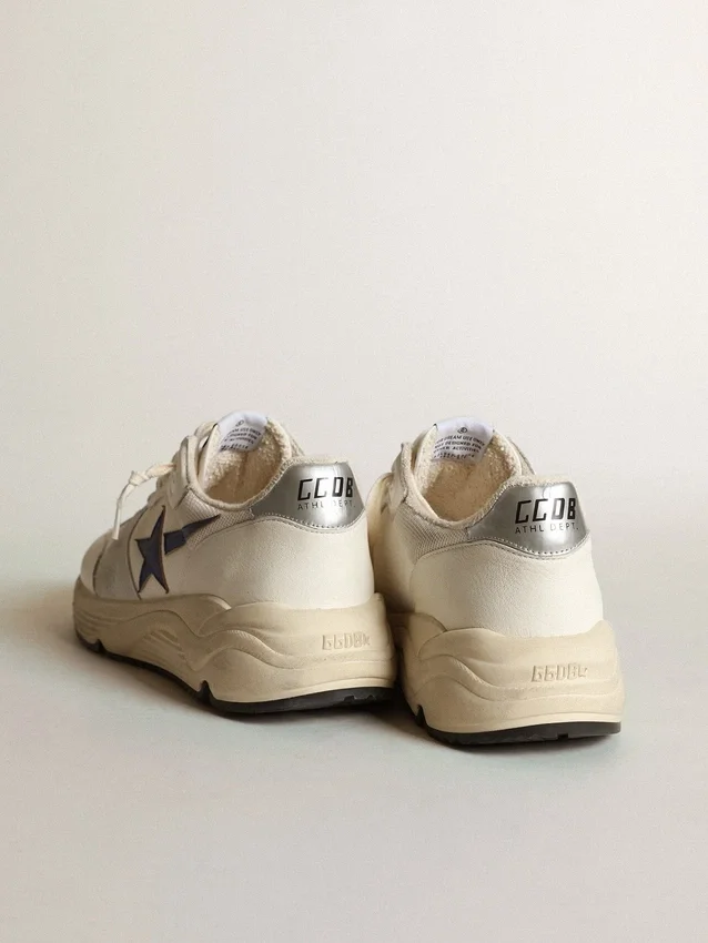 Running Sole en cuir blanc et mesh avec étoile en cuir laminé bleu