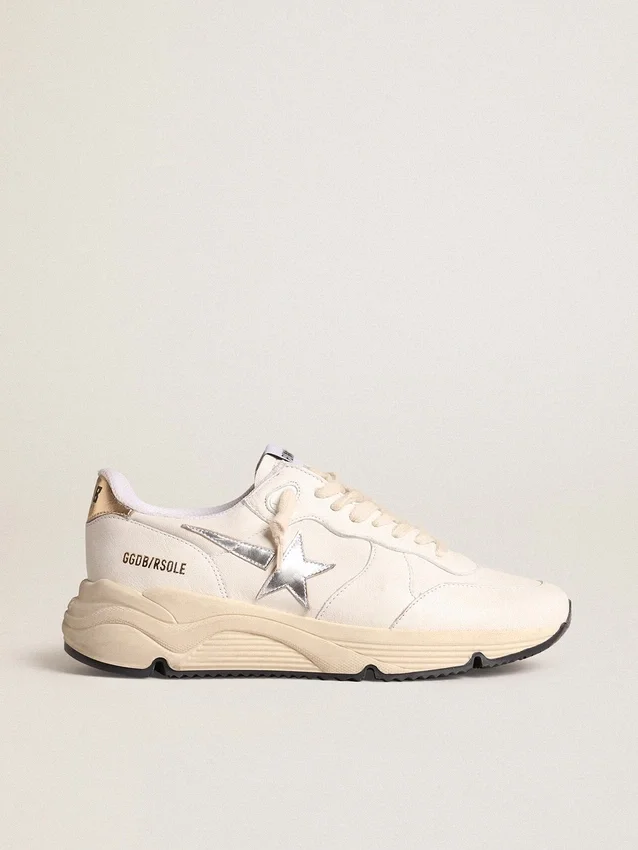 Running Sole en cuir nappa avec étoile argentée et languette de talon en cuir doré