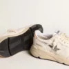 Running Sole en cuir nappa avec étoile argentée et languette de talon en cuir doré