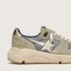 Running Sole en daim gris avec étoile blanche et languette de talon blanche