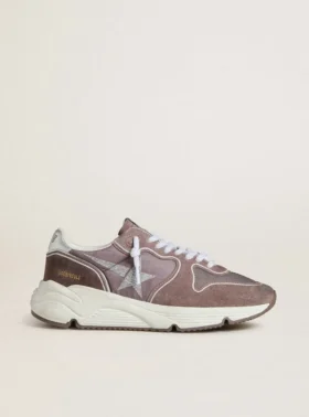 Running Sole pour femme en nylon et daim lavande, ornée d’une étoile imprimée et d’une languette de talon en cuir argenté