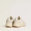Running Sole pour femme en toile avec étoile beige et languette de talon en cuir métallisé platine