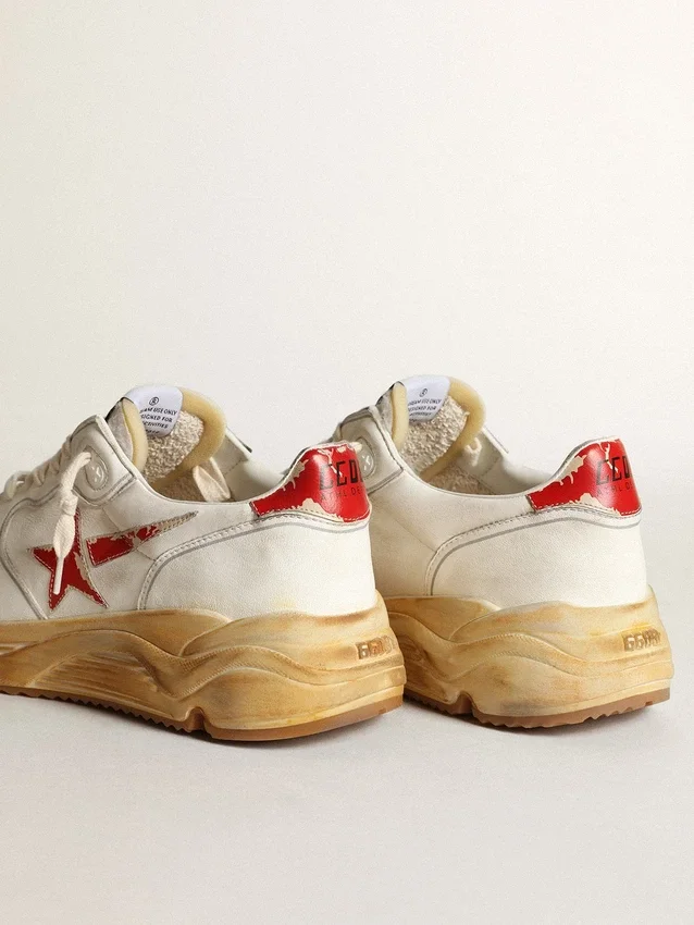 Running Sole pour homme avec étoile en cuir et languette de talon à imprimé rouge