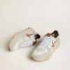 Running Sole pour homme en nylon et daim, ornée d’une étoile en cuir marron et d’une languette de talon en cuir bordeaux