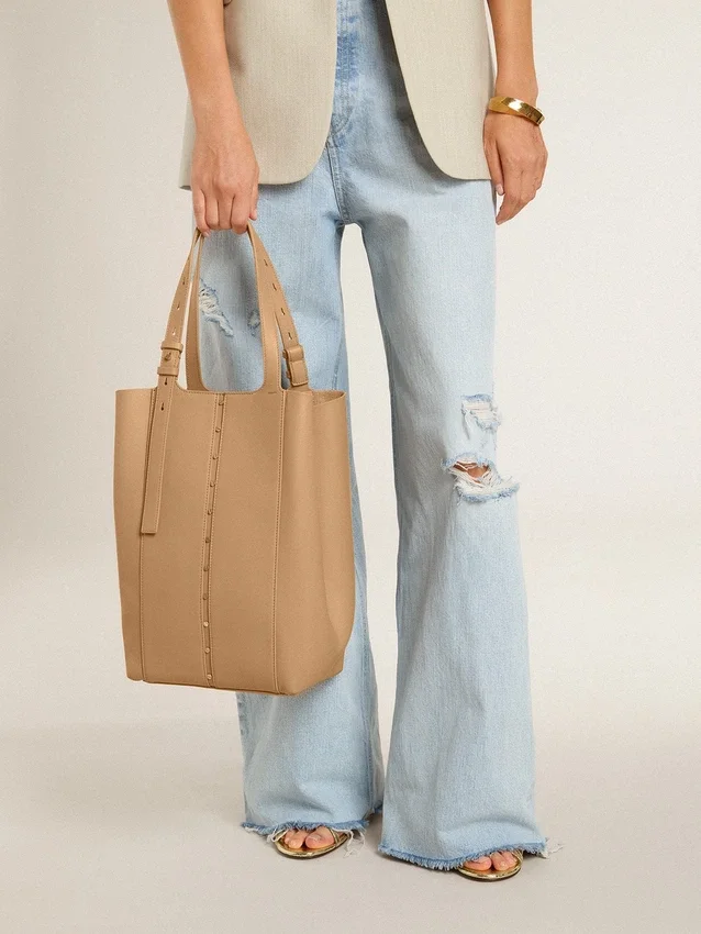 Sac 24/7 North South en cuir couleur cappuccino avec anses réglables