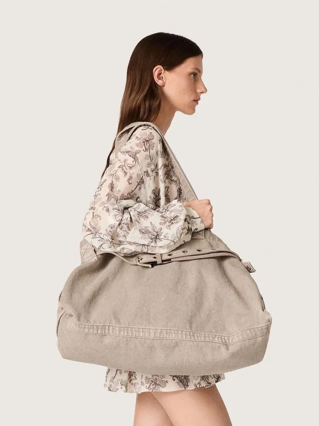 Sac fourre-tout en toile anthracite avec broderies et détails argent vieilli