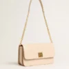 Sac Gioia en cuir gaufré rose pâle avec détails dorés