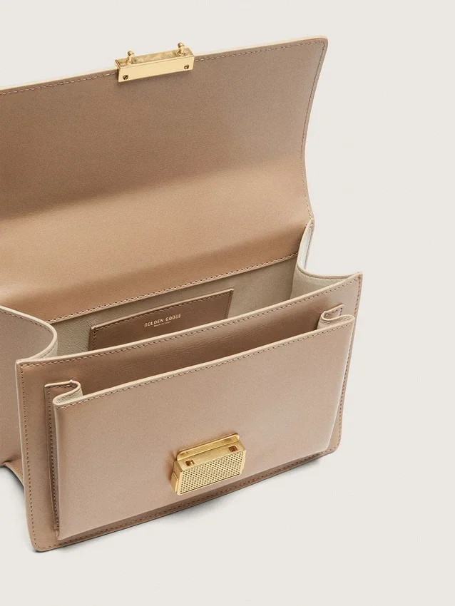 Sac Venezia en cuir beige à nervures avec détails dorés