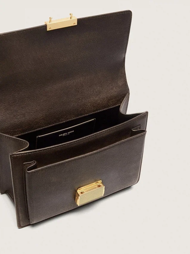 Sac Venezia en cuir gaufré vintage marron foncé avec détails dorés