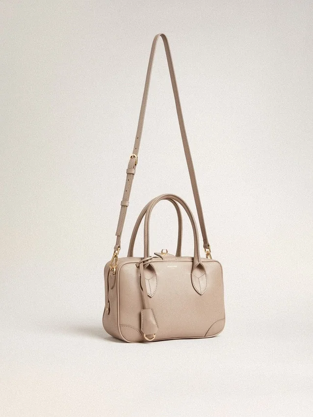 Sac Vita en cuir taupe avec détails dorés