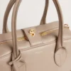Sac Vita en cuir taupe avec détails dorés