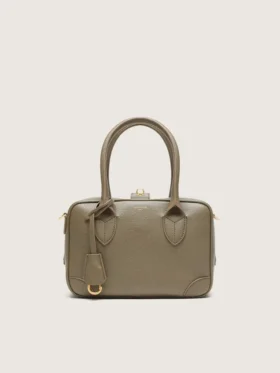 Sac Vita en cuir vert sauge avec détails dorés