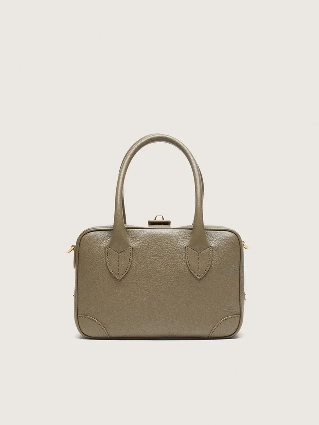 Sac Vita en cuir vert sauge avec détails dorés