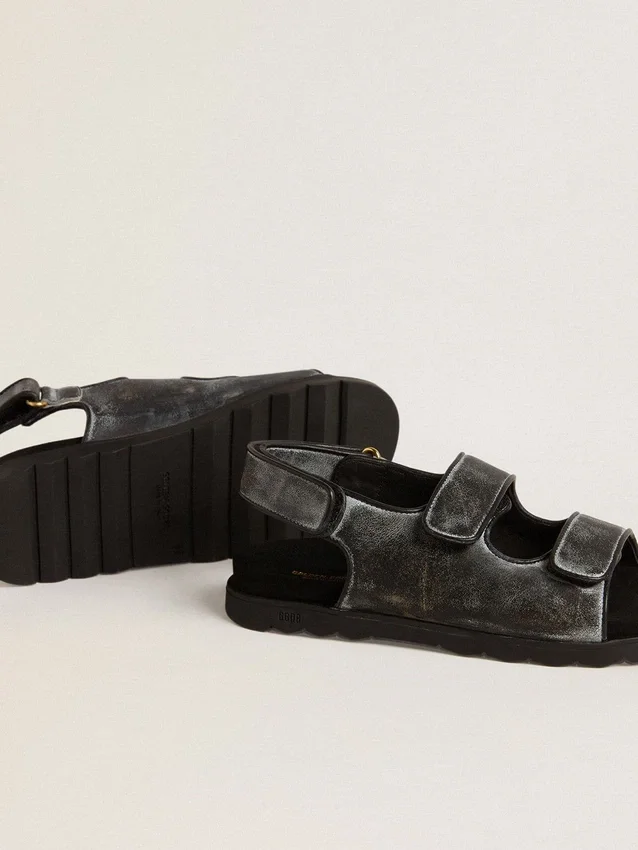 Sandales Noa Young en cuir noir vieilli