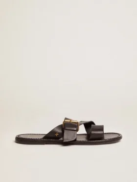 Sandales plates Margaret pour femme en cuir noir enduit de résine