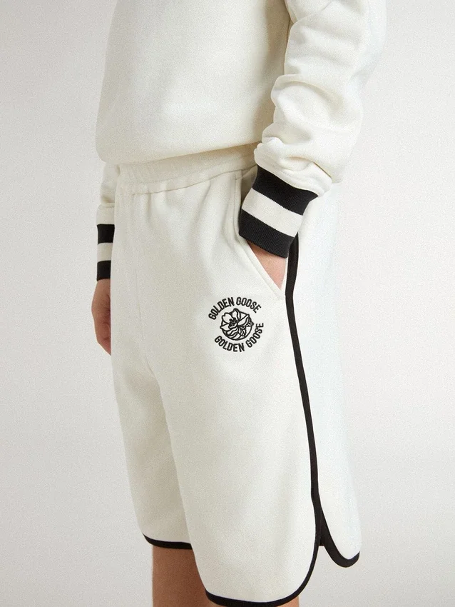 Short blanc pour garçons avec logo brodé