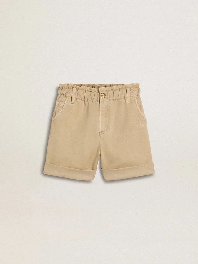 Short pour fille couleur sable avec logo brodé