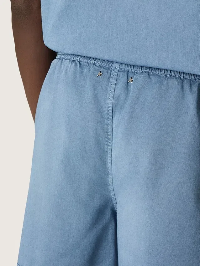 Short unisexe en sergé de coton bleu clair