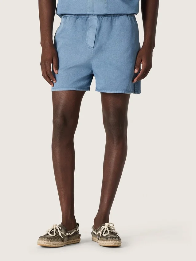 Short unisexe en sergé de coton bleu clair