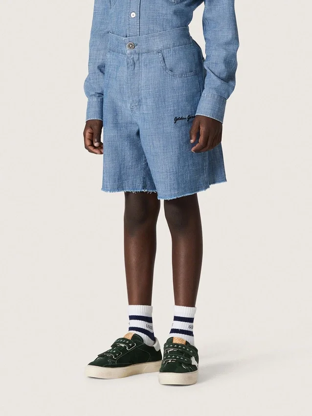 Short unisexe Journey en chambray de coton bleu clair avec logo brodé