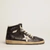 Sky-Star en cuir nappa noir avec une étoile en cuir blanc