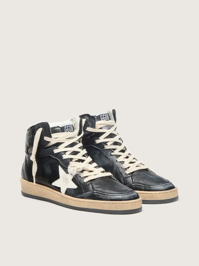 Sky-Star pour femme en nappa noir avec étoile blanche