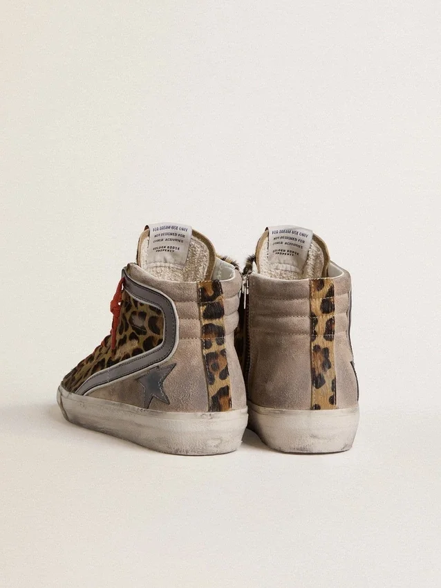 Slide LTD pour femme en cuir de poney à imprimé léopard avec étoile et strass en cuir métallisé
