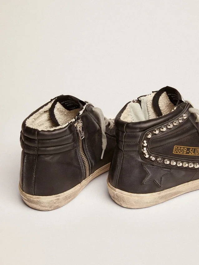 Slide pour femme noires à clous