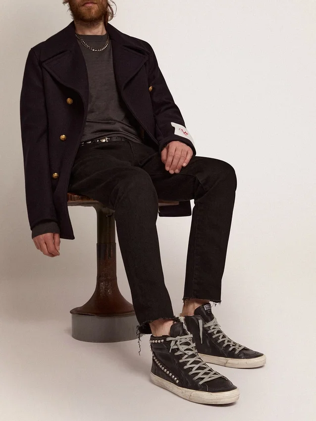 Slide pour homme noires à clous