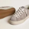 Sneakers Hi Star pour femme en daim beige avec étoile en cuir laminé et languette de talon pailletée