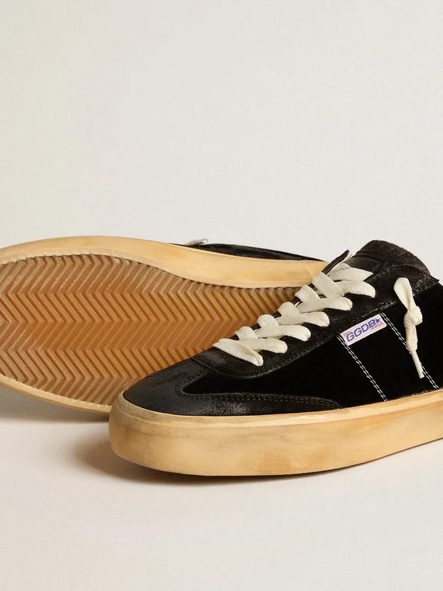 Soul Star en velours noir avec languette de talon en cuir blanc