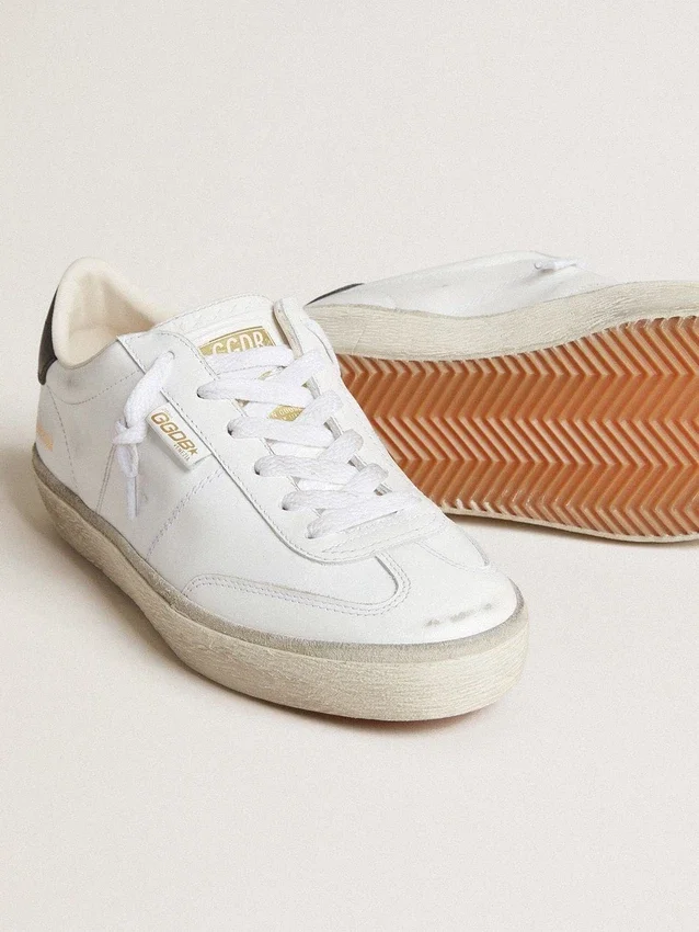 Soul Star pour femme en cuir blanc avec languette de talon en cuir noir