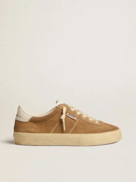 Soul Star pour femme en daim couleur camel avec languette et talon en cuir blanc