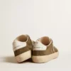 Soul Star pour homme en daim vert avec languette et talon en cuir blanc
