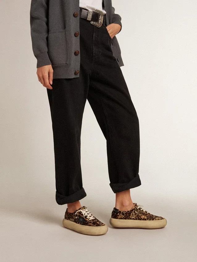 Space-Star pour femme en cuir de poney imprimé léopard avec étoile noire