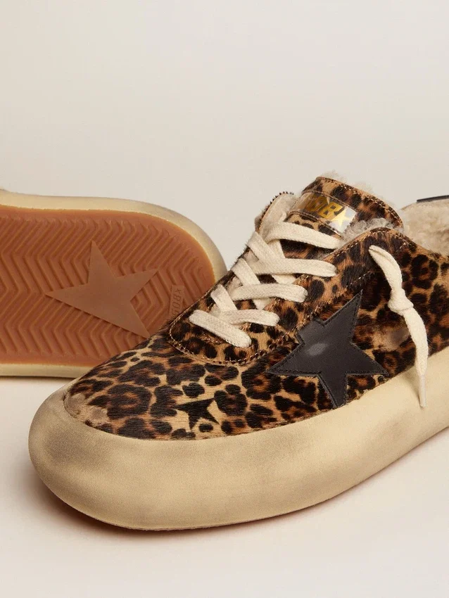 Space-Star pour homme en cuir de poney à imprimé animalier et doublure en peau de mouton