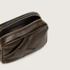 Star Bag en cuir marron foncé vieilli avec étoile ton sur ton