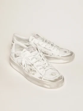 Stardan en cuir blanc avec étoile et languette de talon en cuir blanc