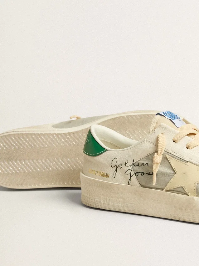 Stardan en cuir nappa blanc avec une étoile en cuir couleur crème