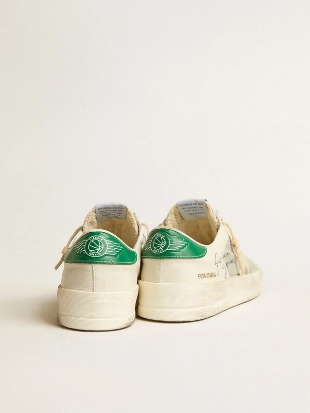 Stardan en cuir nappa blanc avec une étoile en cuir couleur crème