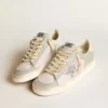 Stardan en cuir nappa gris et mesh blanc avec étoile en cuir gris