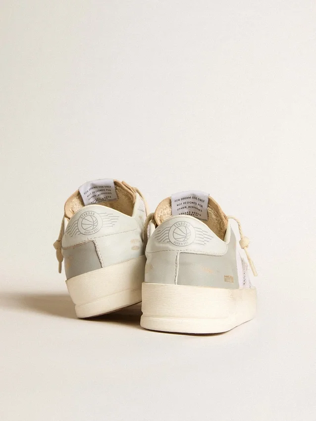 Stardan en cuir nappa gris et mesh blanc avec étoile en cuir gris