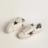 Stardan pour femme en cuir blanc avec étoile pailletée marron et languette au talon