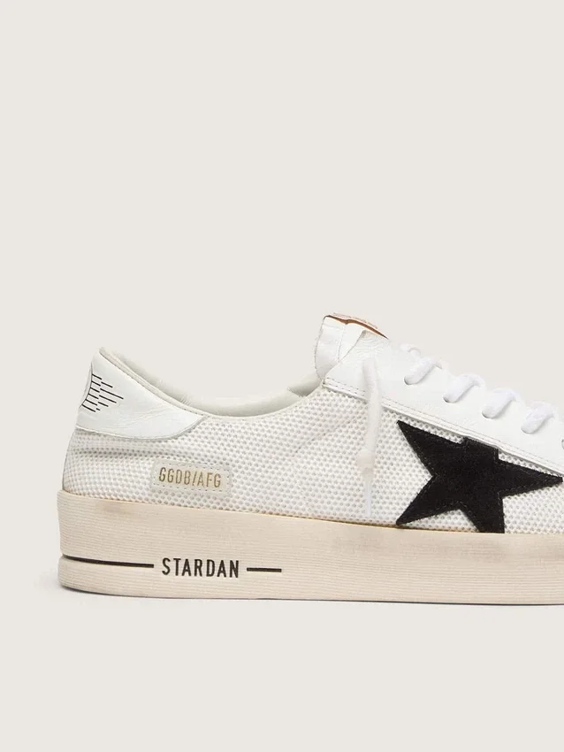 Stardan pour homme en mesh blanc avec étoile en daim noir
