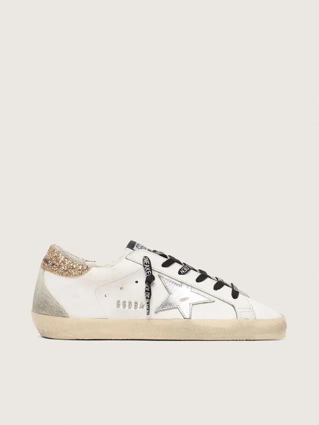 Super-Star en cuir blanc pour femme avec languette de talon pailletée