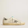 Super-Star en cuir et daim blancs avec une étoile en cuir argenté et doré